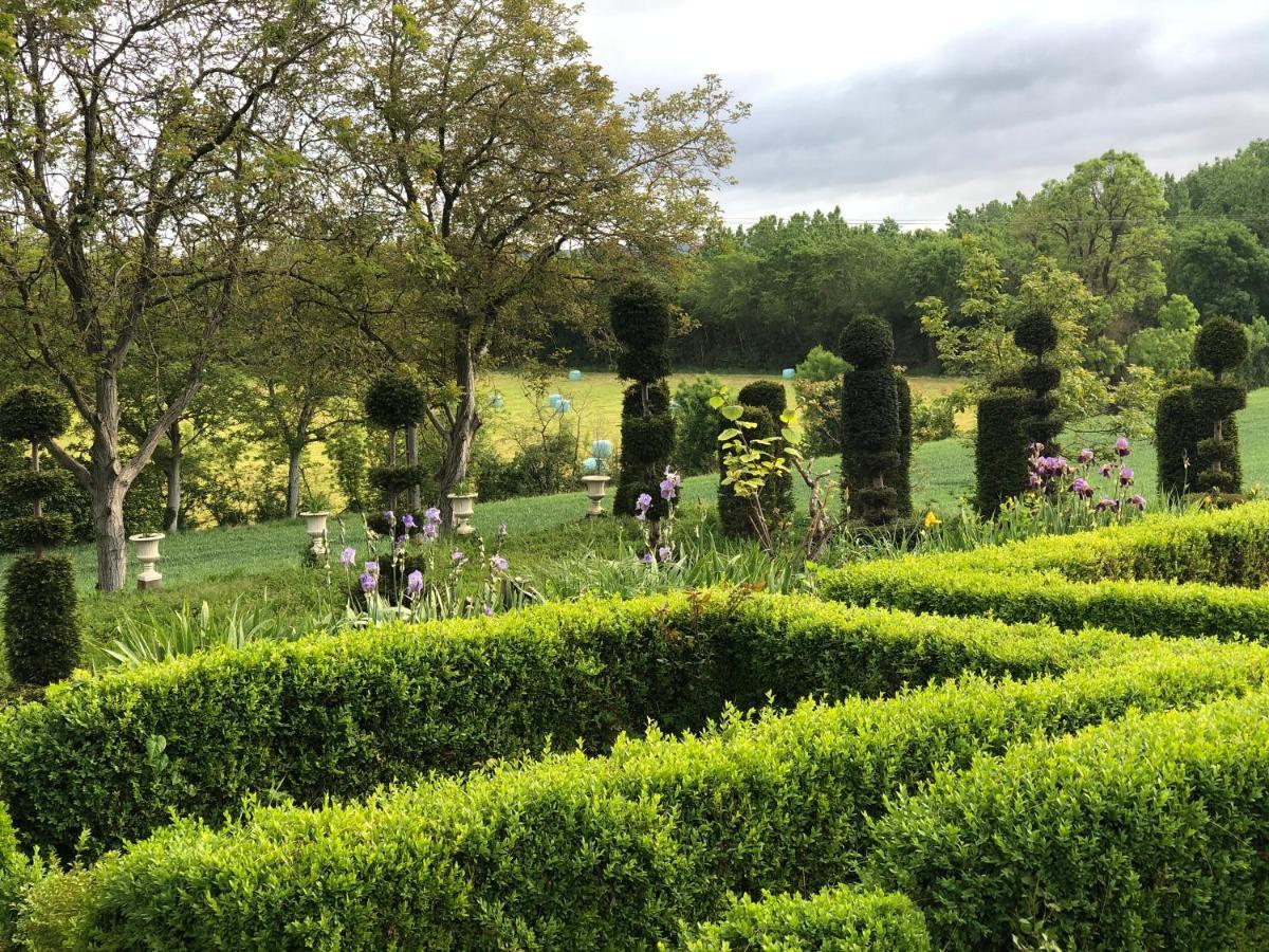 Les Jardins Haute Couture Huismes Eksteriør bilde